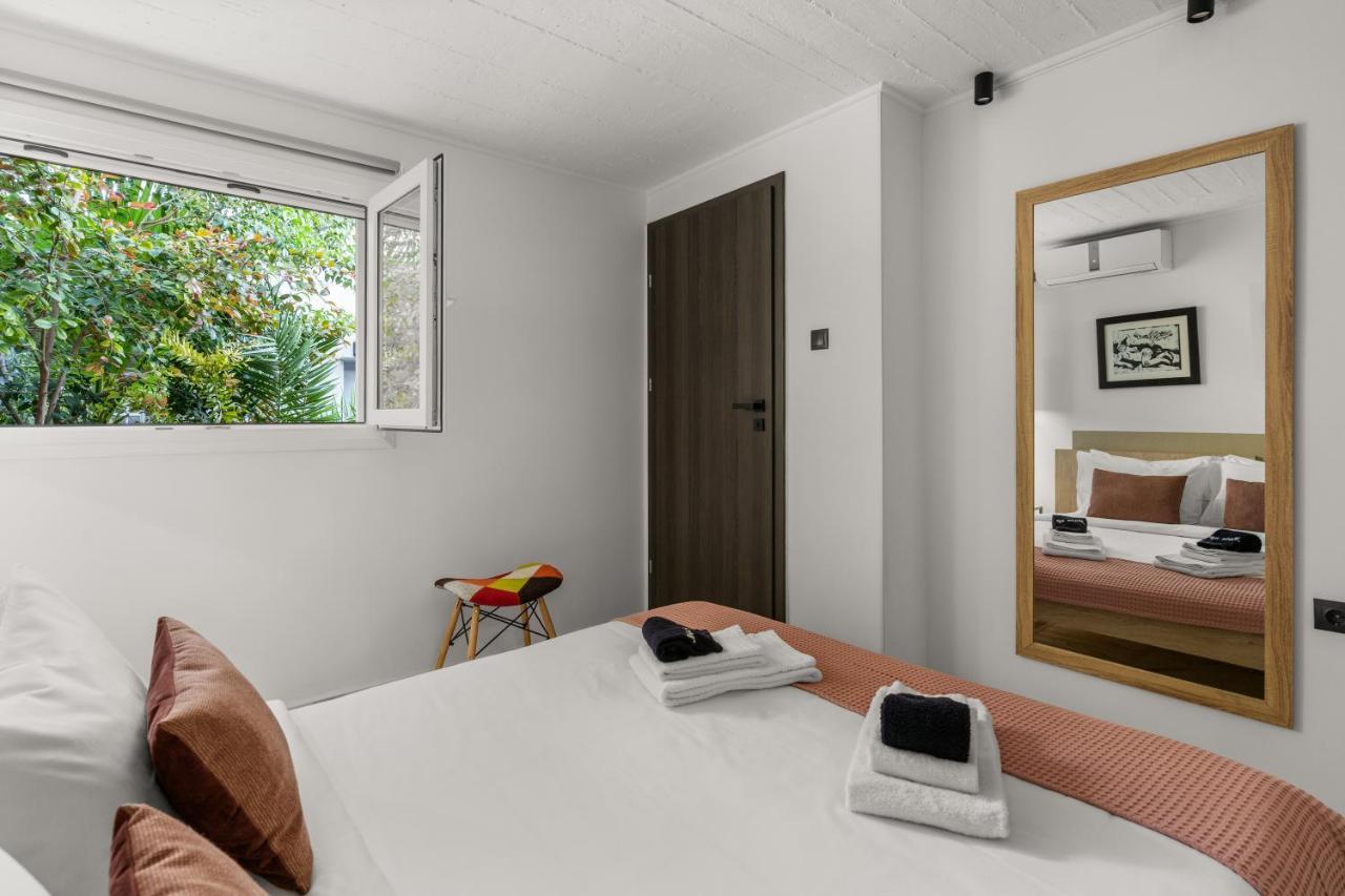 Luxe House In Glyfada With Spa Near Metro Station C8 Атина Екстериор снимка